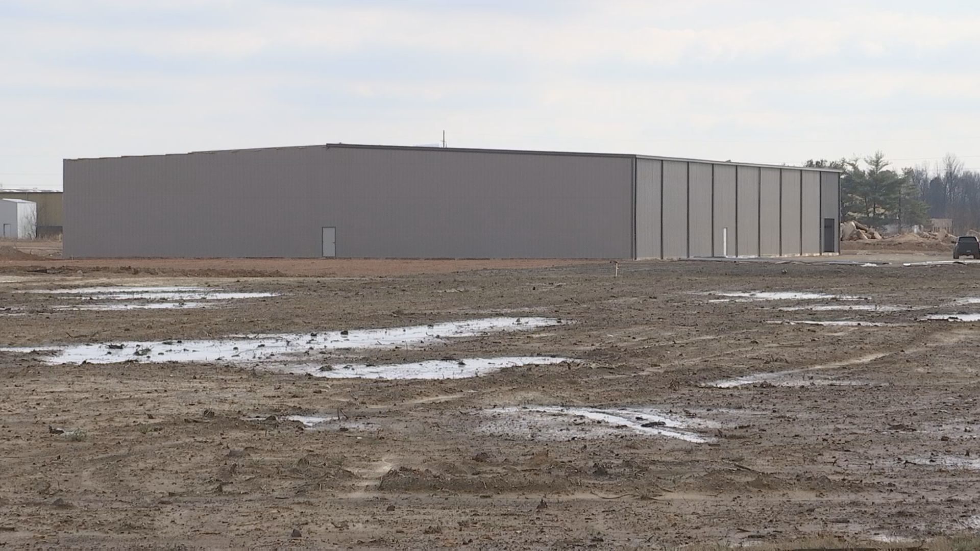 30,000 square-foot building